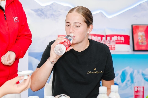 业绩与估值 业绩与估值