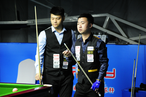 处于越位位 处于越位位