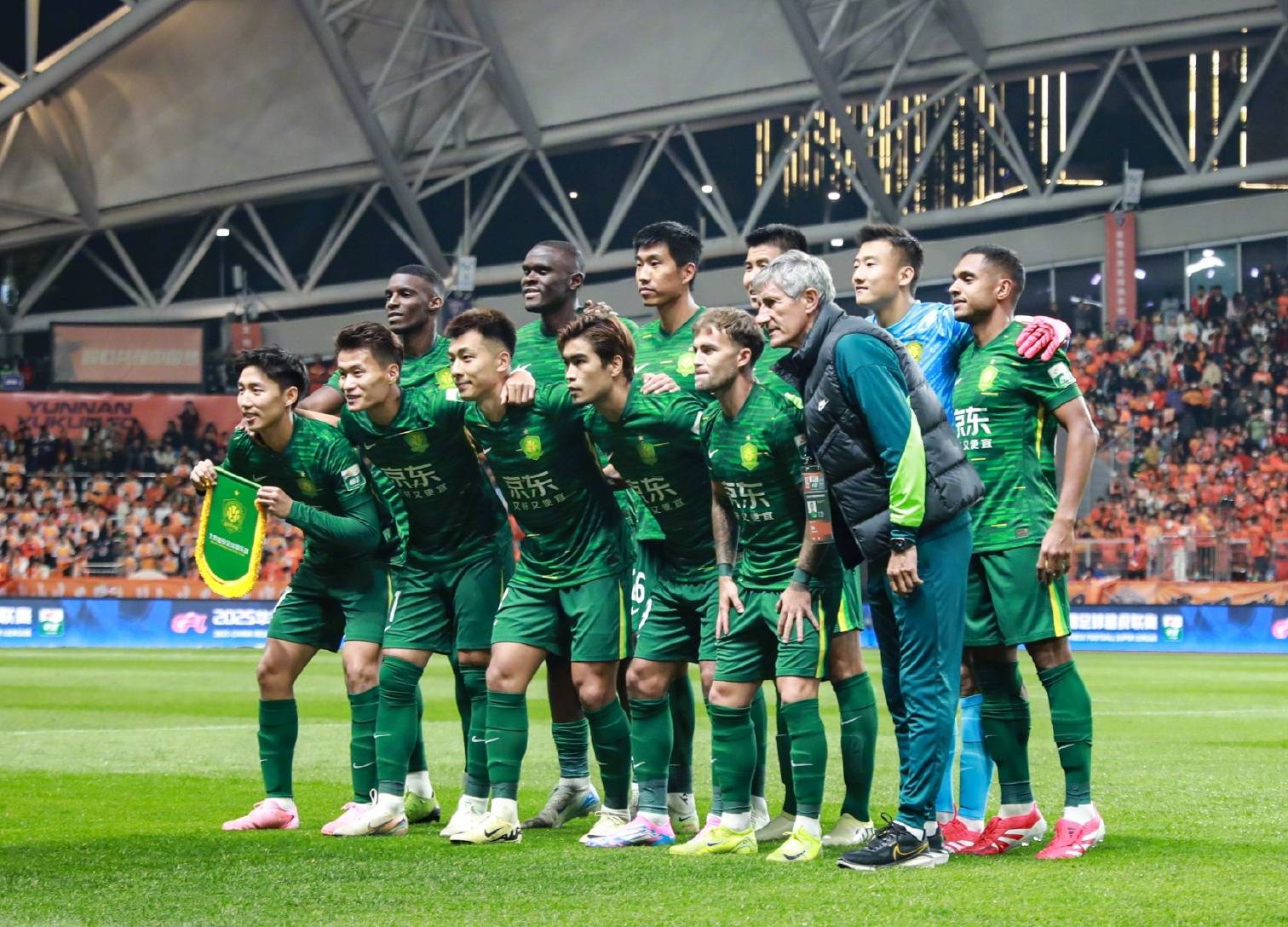 全城几乎陷 全城几乎陷