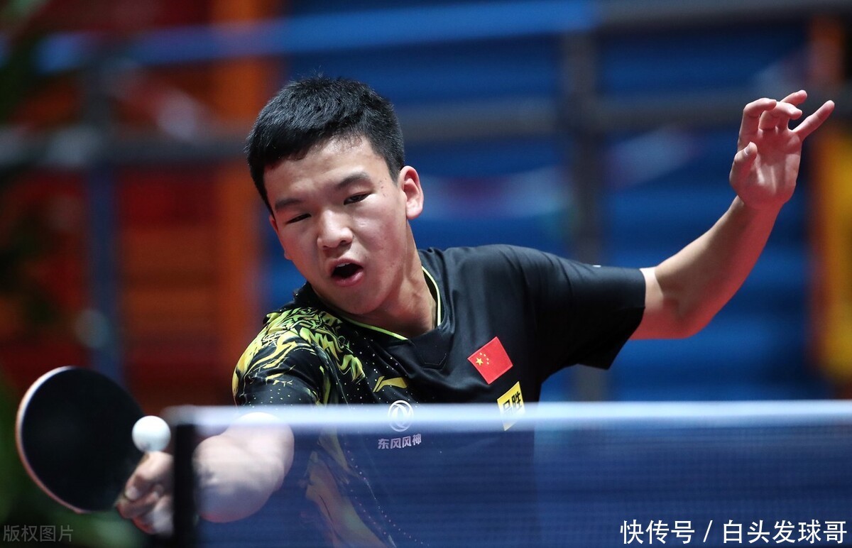 随后以三人 随后以三人